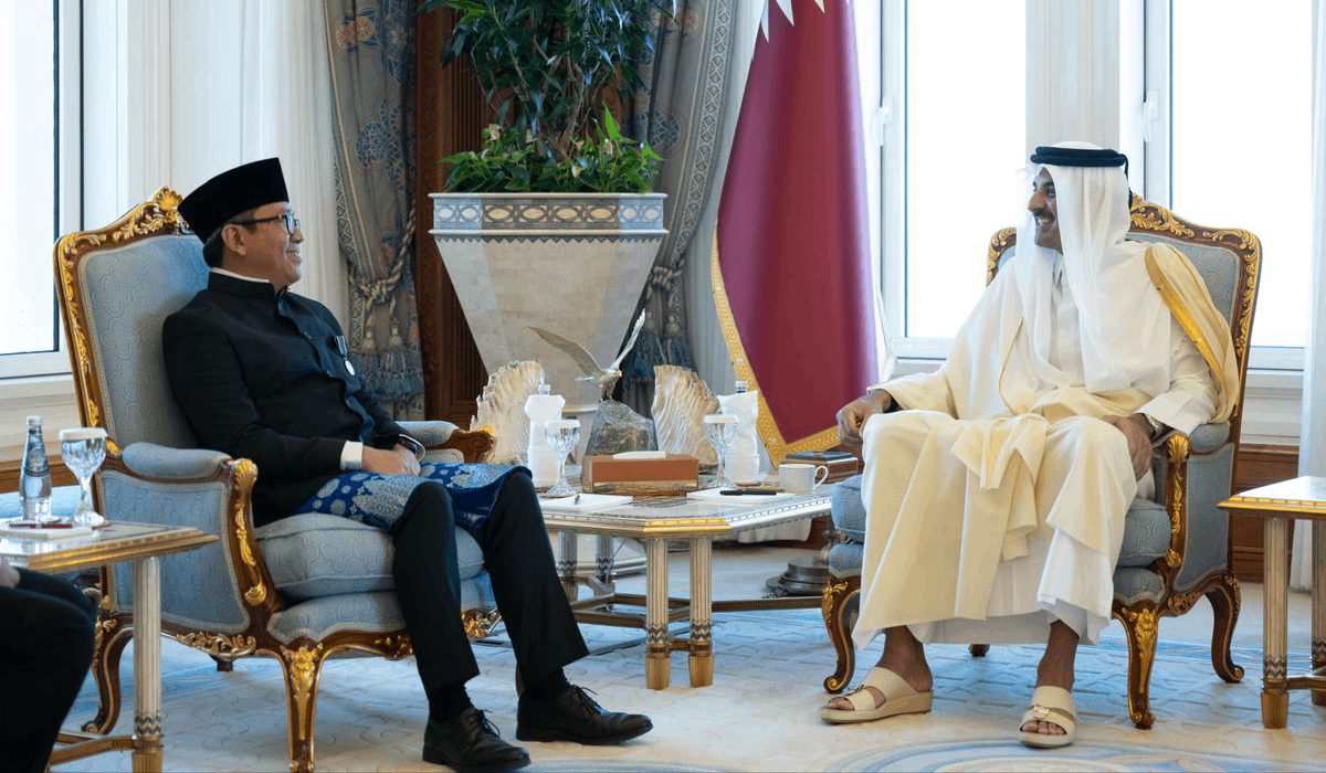 HH the Amir Receives Credentials of Four New Ambassadors